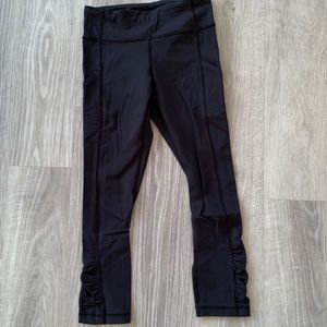 Lululemon Run Crops